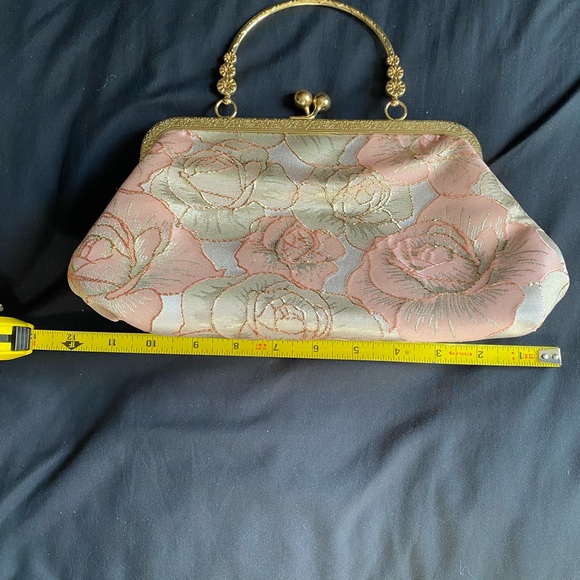 Vintage Floral Pink and Gold Clutch - Picture 6 of 6
